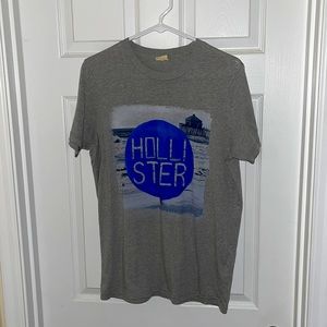 Hollister Graphic T-Shirt